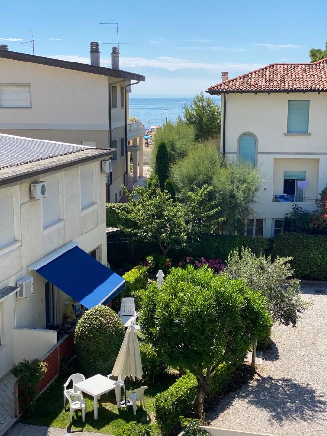 Residenza Canova Lignano Sabbiadoro Eksteriør billede