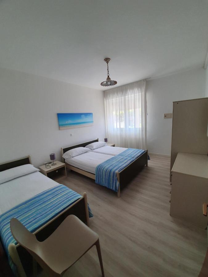 Residenza Canova Lignano Sabbiadoro Eksteriør billede