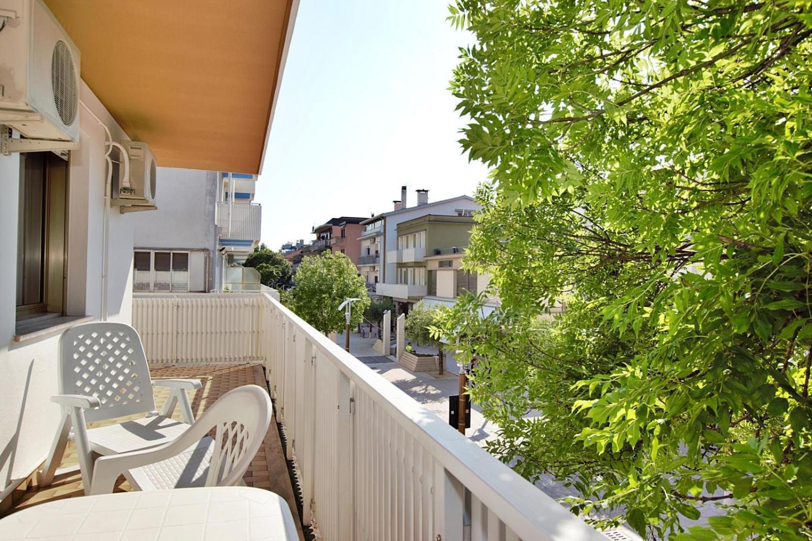 Residenza Canova Lignano Sabbiadoro Eksteriør billede